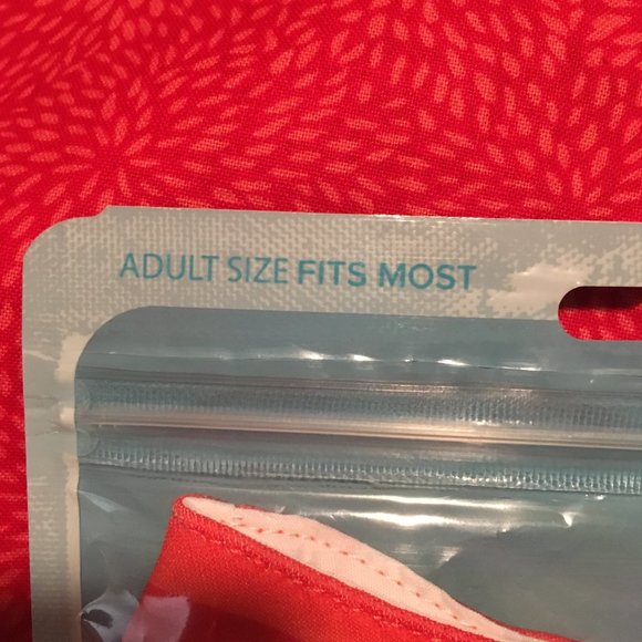 Looney Tunes Face Mask BRAND🆕😷 🛋️ 😷 - Picture 6 of 16